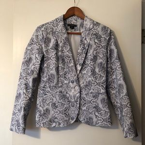 Covington Blue Paisley Short Blazer Size: Small
